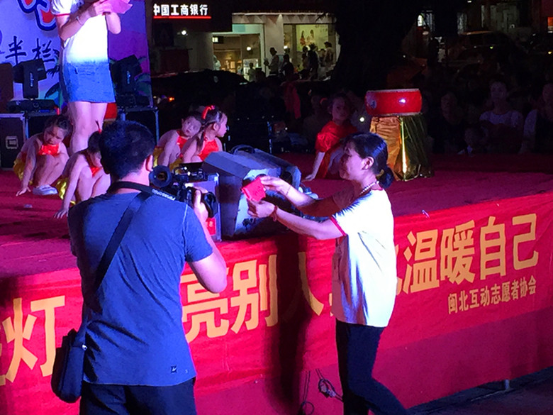 助学演出5.jpg